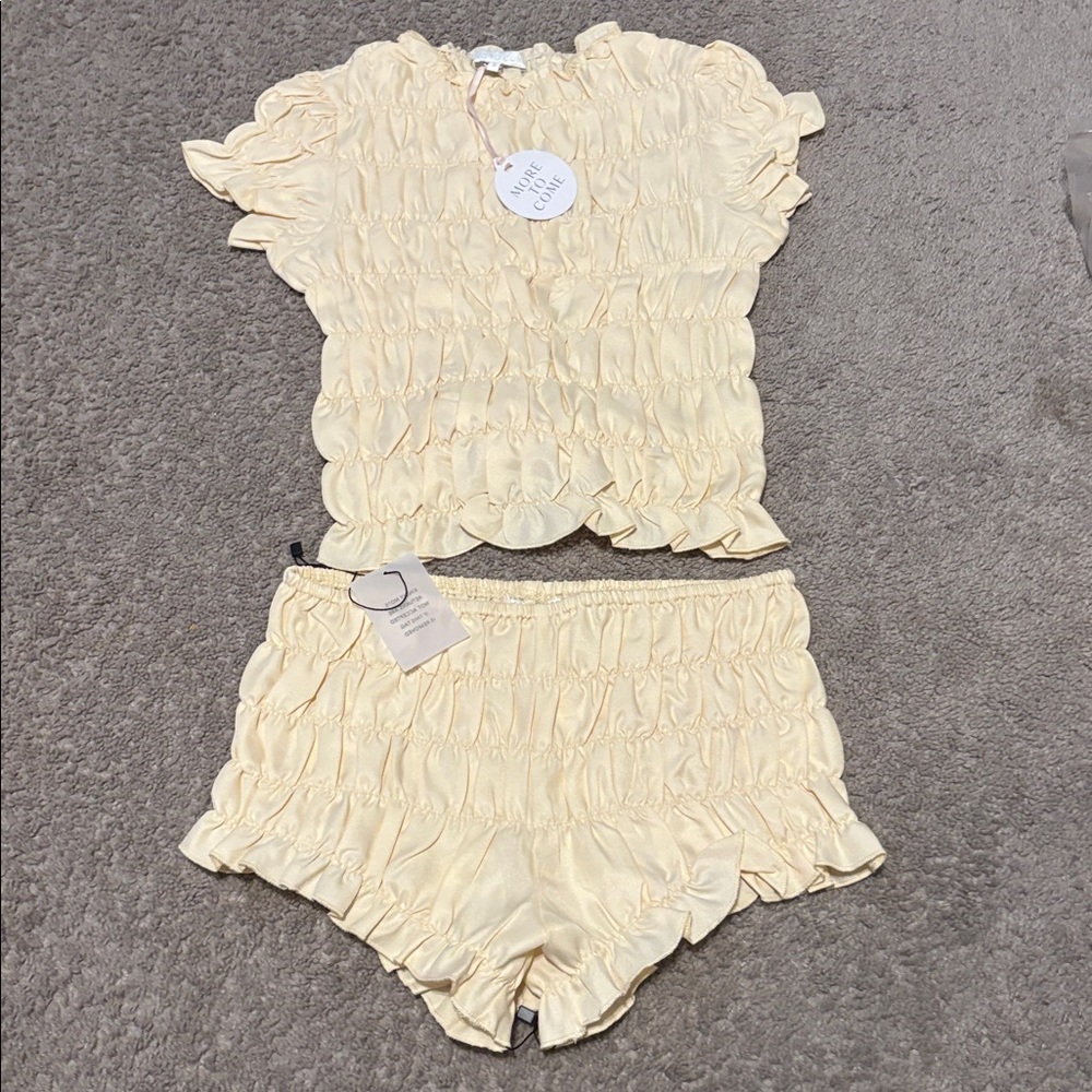 Emma Rose Ellery Short Set in Cream
MORE TO COME - Picture 4 of 5